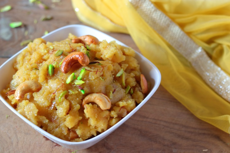 Moong Dal Halwa Recipe – Dussehra Special