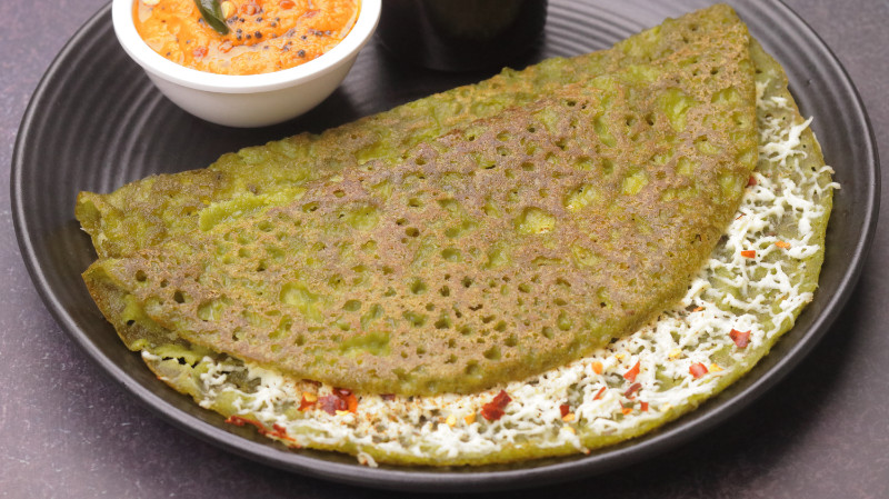 Instant Palak Paneer Dosa and Chutney